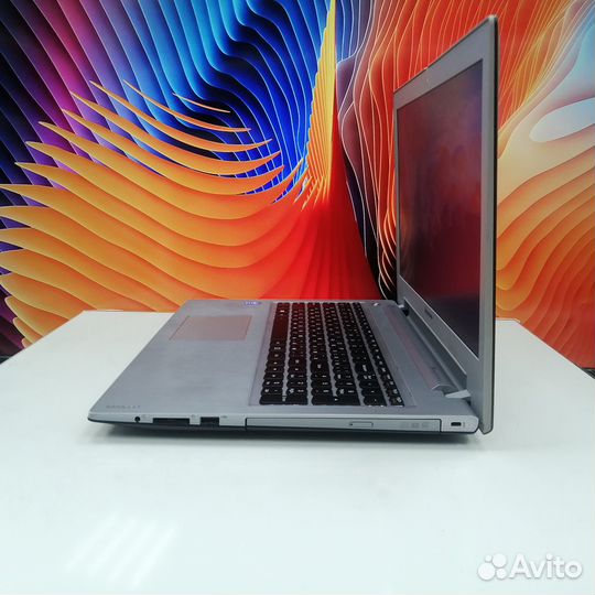 Ноутбук Lenovo i5-4200M/8GB/1TB/GT740M
