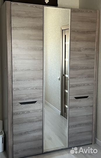 Платенный шкаф