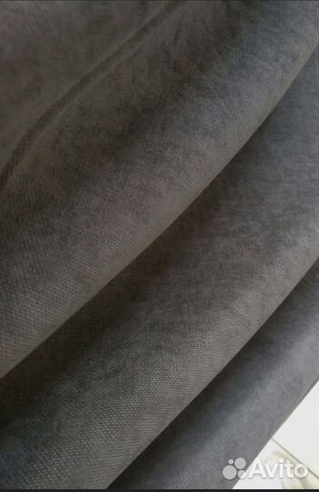 Шторы новые 2шт