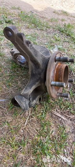 Поворотный кулак ford focus 2