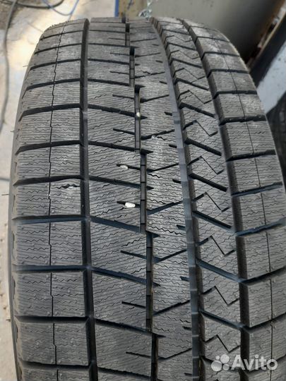 Yokohama Ice Guard IG50 225/45 R18