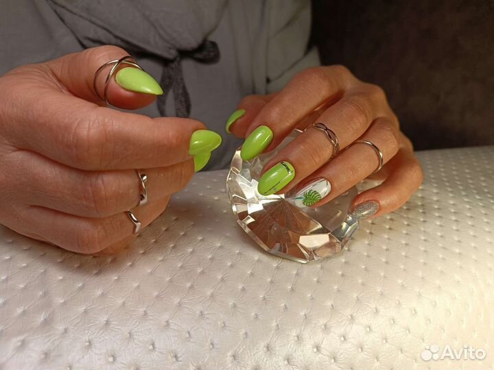 Наращивание ногтей