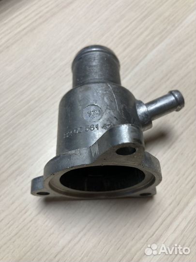 Корпус термостата Логан, Сандеро, Ларгус