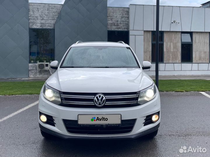 Volkswagen Tiguan 2.0 AT, 2012, 157 800 км