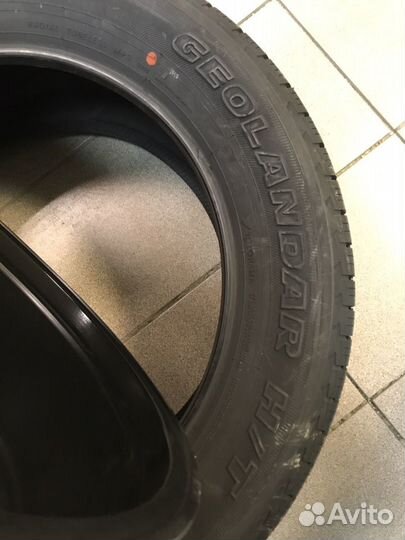 R20 Yokohama Geolandar H/T G056 285/50, PCD 5x150 DIA 110.2