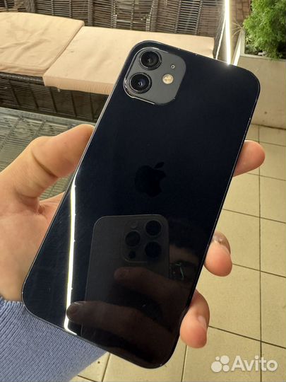 iPhone 12, 64 ГБ