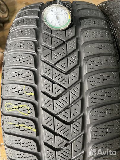 Pirelli Winter Sottozero 3 225/40 R18