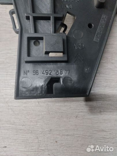 Ручка внутренняя задняя правая Citroen C5 рест