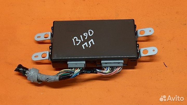 Блок управления двери передний правый Acura Mdx