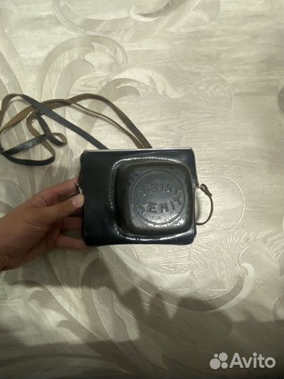 Плёночный фотоаппарат (зенит )