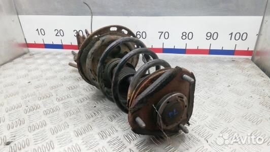 Стойка передняя левая toyota avensis T27 (BEA06K50