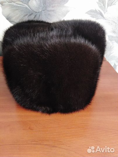 Мужская шапка