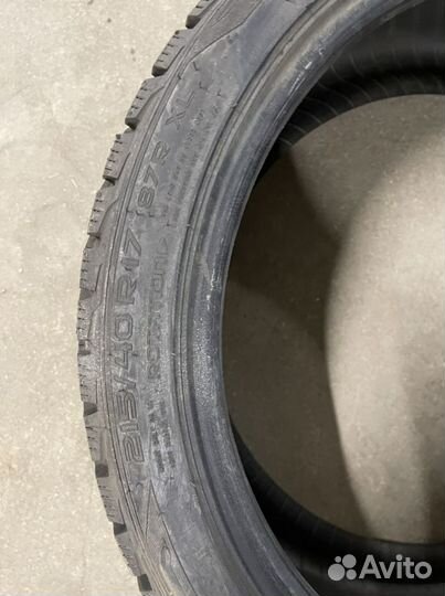 Nokian Hakkapeliitta R2 215/40 R17 87R, 1 шт