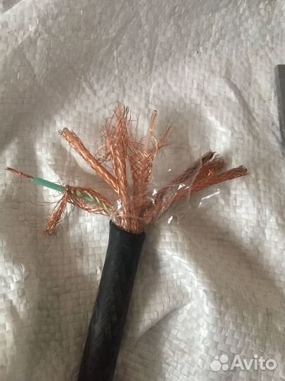 Кабель медный, автомат