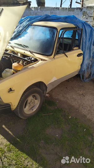 Продается автомобильные запчасти на разбор