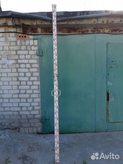 Рейка нивелирная