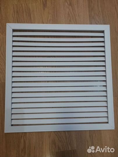 Экран для радиатора 60*60 см белый