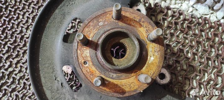 Кулак поворотный правый астра j Opel Astra