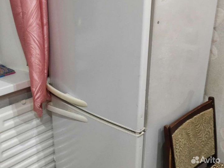 Продам холодильник рабочий