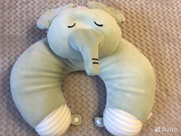 Детская подушка в дорогу