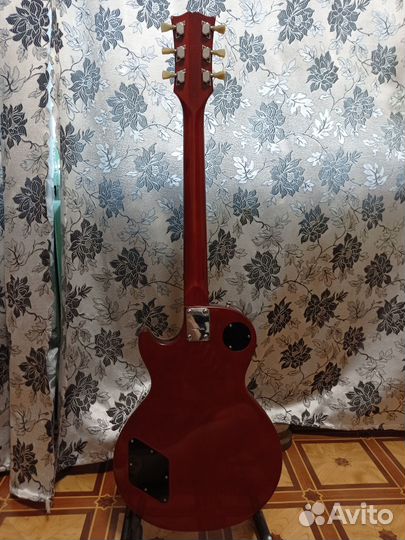 Электрогитара Greco les paul