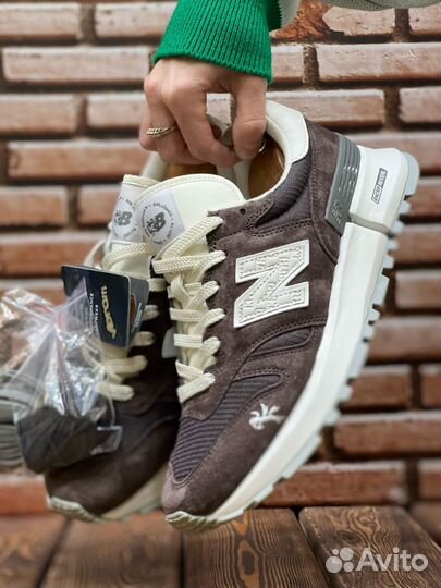 New Balance 1300