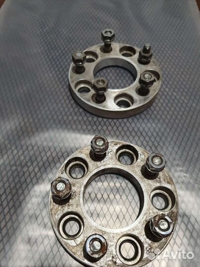 Колесные проставки 20мм 5 114.3 Ц.О. 70.5