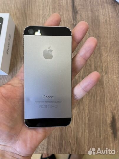 iPhone 5S, 16 ГБ