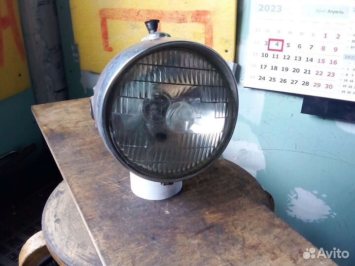 Фара мотоцикла К 750, М 72