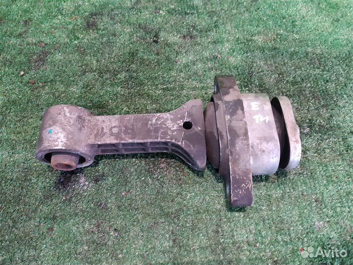 Опора (подушка) двигателя задняя Hyundai I20 2009