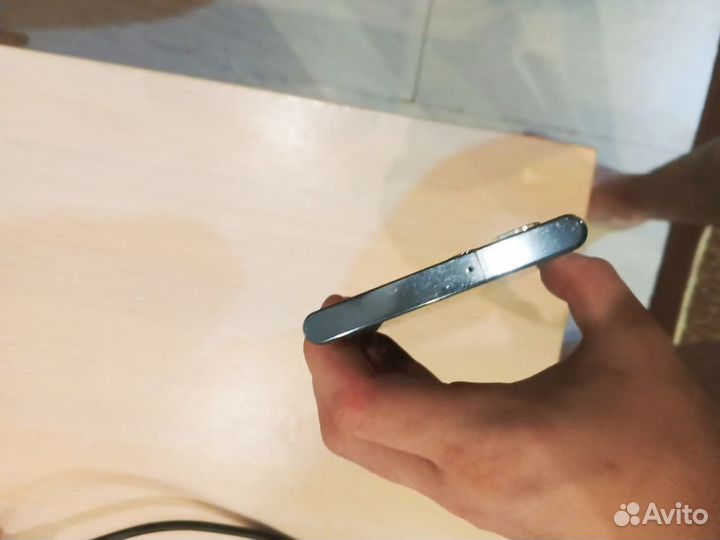 Samsung Galaxy S22 Ultra, 12/256 ГБ