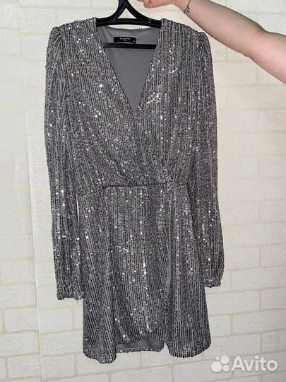 Вечернее платье 42 44