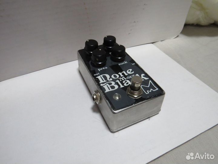 Гитарная педаль эффектов от Menatone