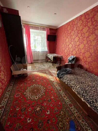 3-к. квартира, 82 м², 1/8 эт.