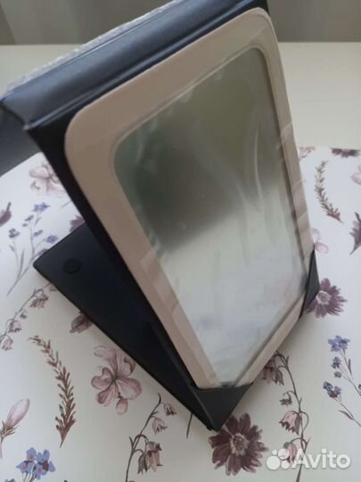 Зеркало косметическое