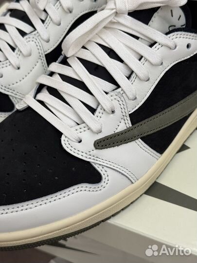 Nike Travis Scott olive