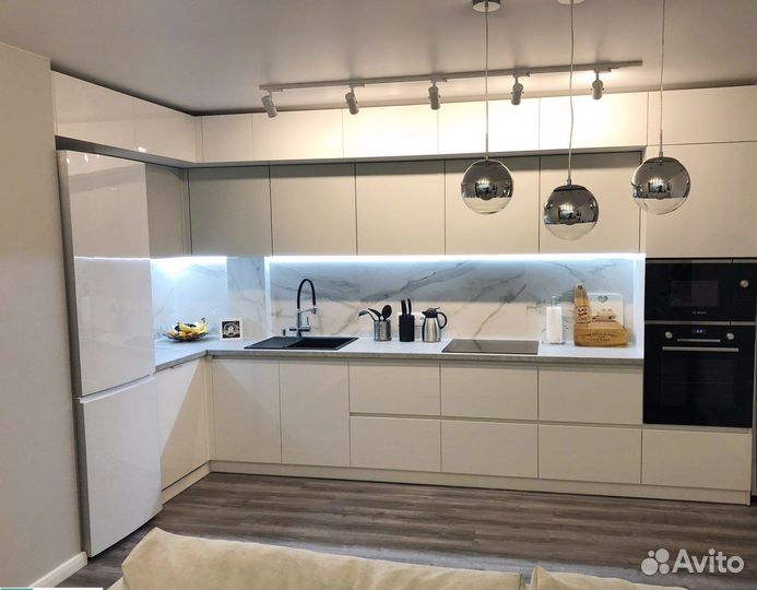 Кухня на заказ. Фартук мрамор 6