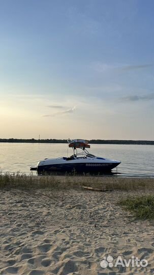 Вейксерф, вейкборд, водные лыжи