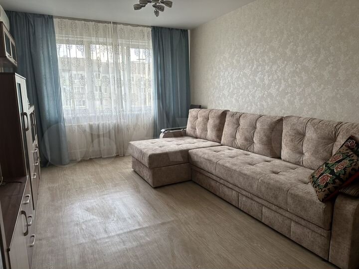 3-к. квартира, 69,6 м², 8/10 эт.