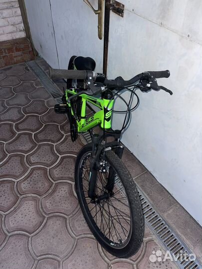 Велосипед подростковый Stels navigator 400