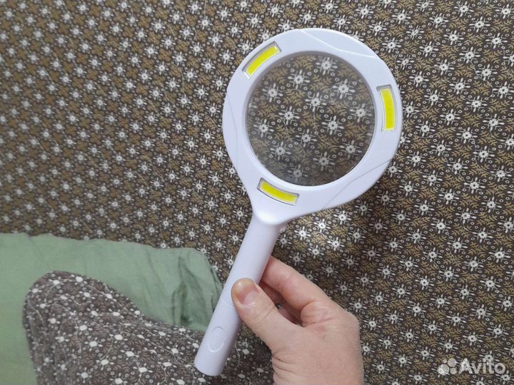 Лампа лупа светодиодная