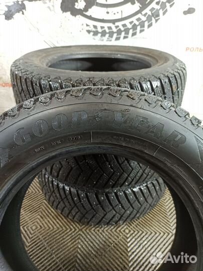 Goodyear UltraGrip Ice 225/65 R17 102T