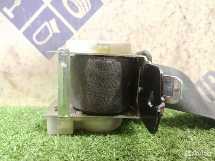 Ремень безопасности задний правый Nissan Almera