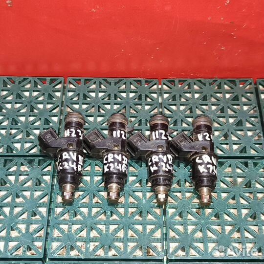 Форсунка топливная на Honda CR-V II K24A1