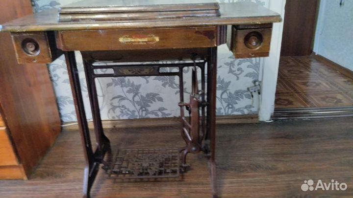 Швейная машинка