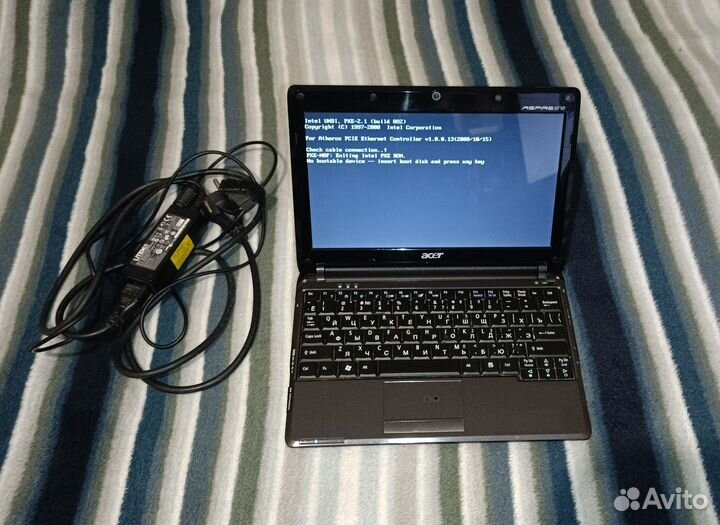Нетбук Acer aspire one