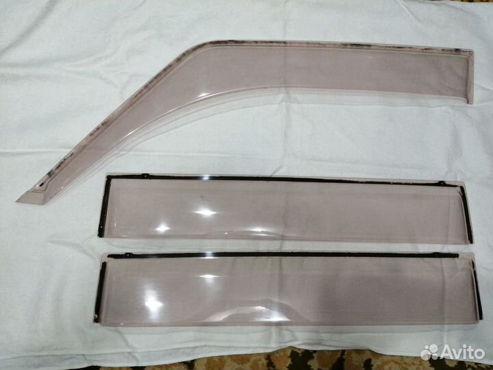 Ветровики к автомобилю Судзуки