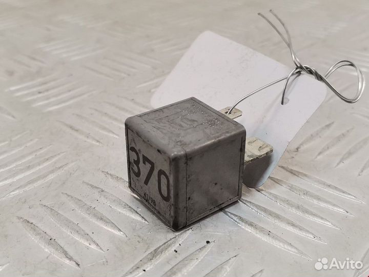 Реле (прочие) Audi A6 4B/C5 2001 8D0951253