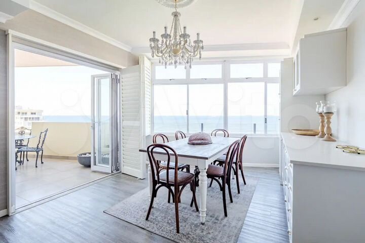 2-к. квартира, 53 м², 4/17 эт.