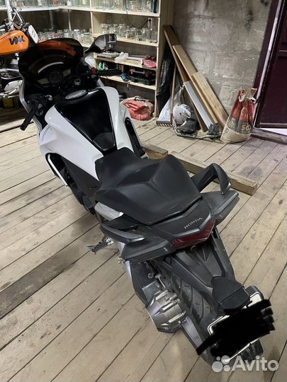 Honda vfr 1200fd